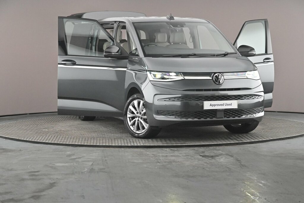 Volkswagen Multivan Style Black #44