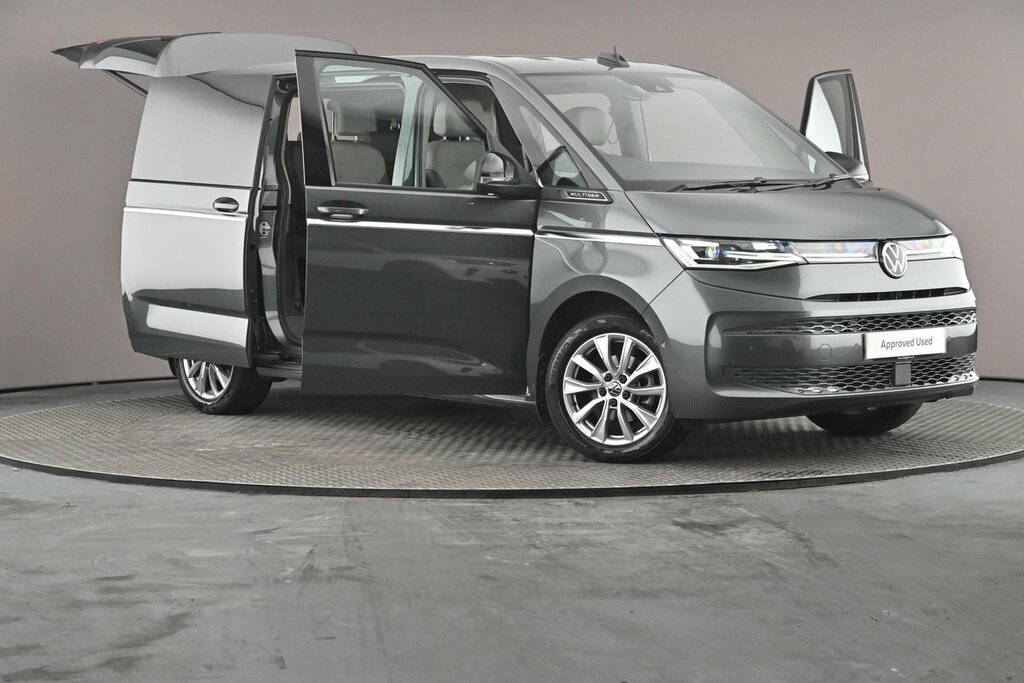 Volkswagen Multivan Style Black #43