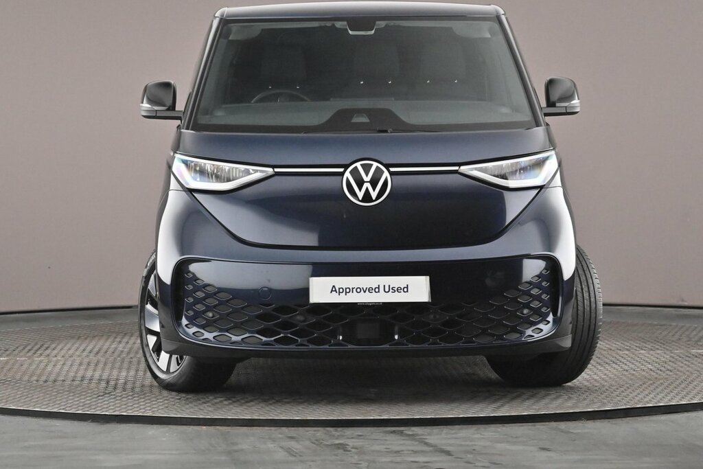 Volkswagen ID.Buzz Commerce Plus White #7