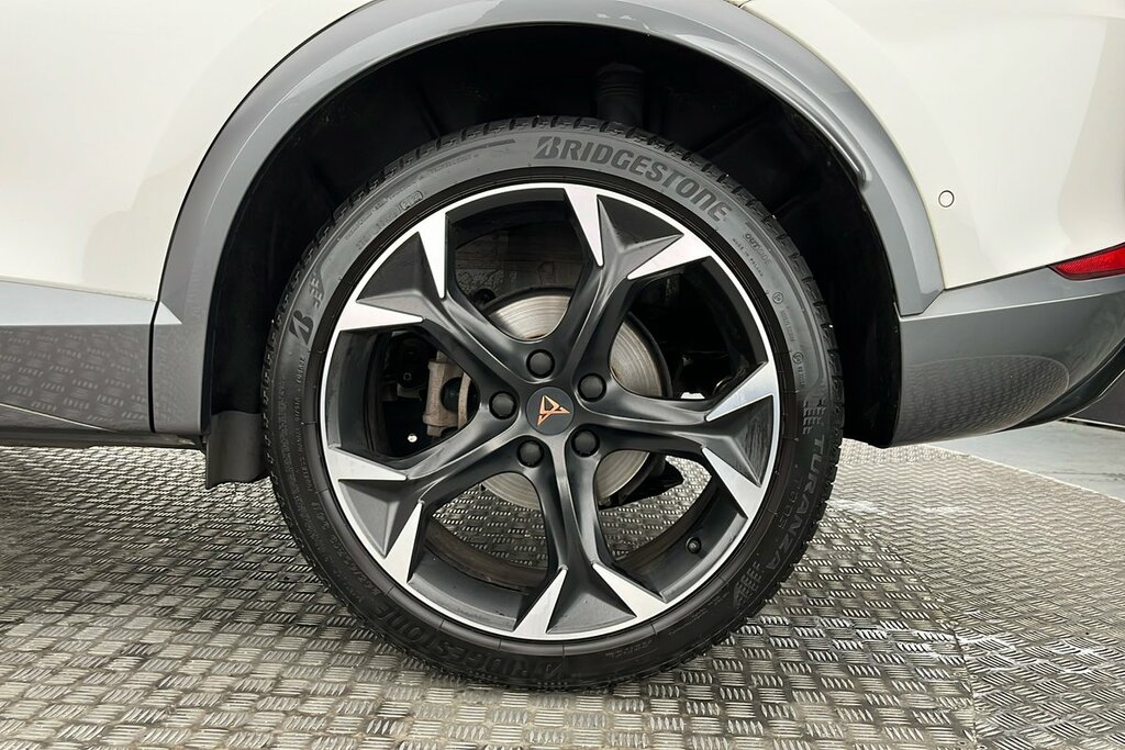 Cupra Formentor V2 Tsi 150 7-Speed White #5