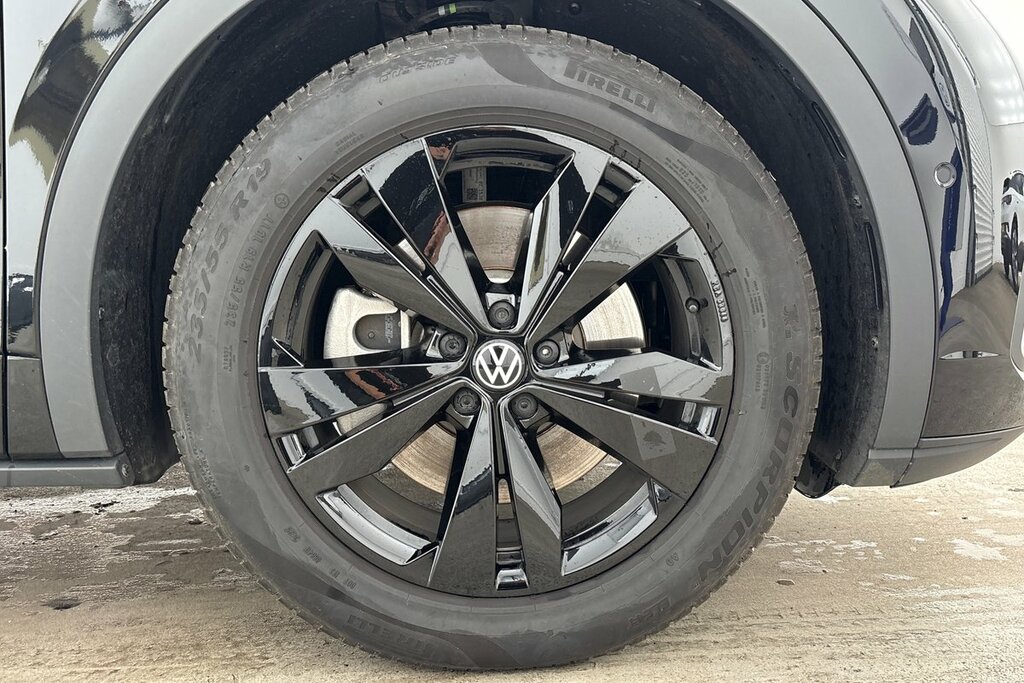 Volkswagen ID.5 Pro Black Edition 77Kwh 286 Ps 1-Speed 5 Black #5