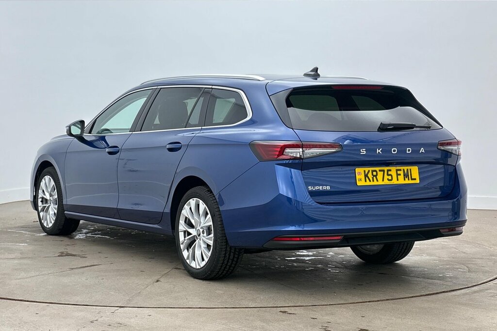 Skoda Superb Se L 2.0 Tdi 150 Ps Dsg Blue #3
