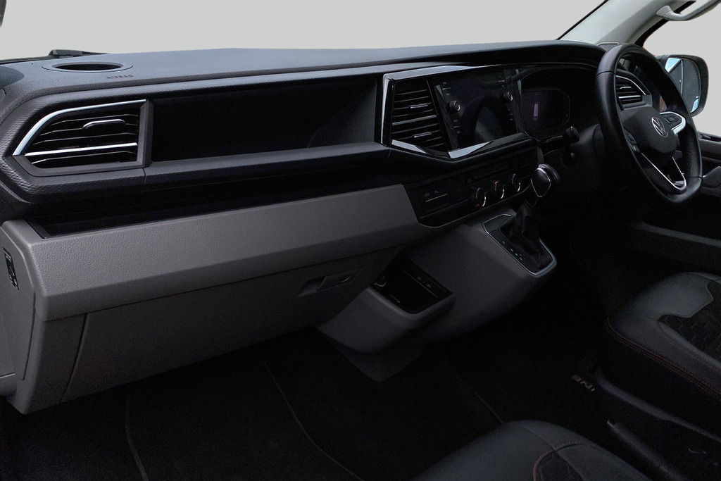 Volkswagen Transporter Sportline T32 Panel Van Sportline Lwb 204 Ps 2.0 Tdi 7Sp Dsg White #2