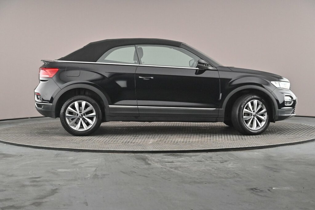 Volkswagen T-Roc Design 1.5 Tsi 150Ps Evo 6-Speed Black #4