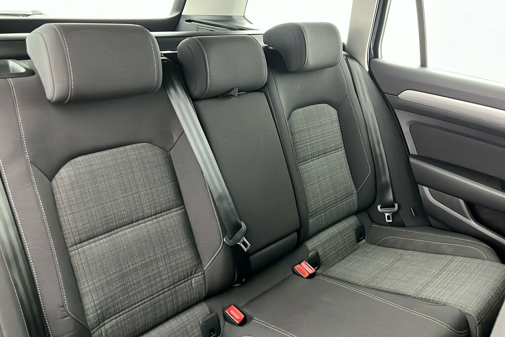 Volkswagen Passat Grey #10