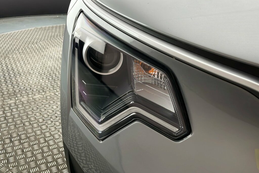 Kia Niro 4 Black #17