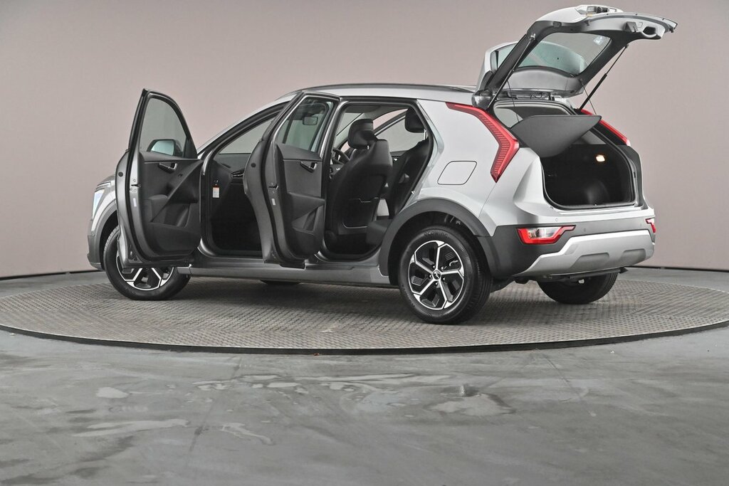 Kia Niro 4 Black #41