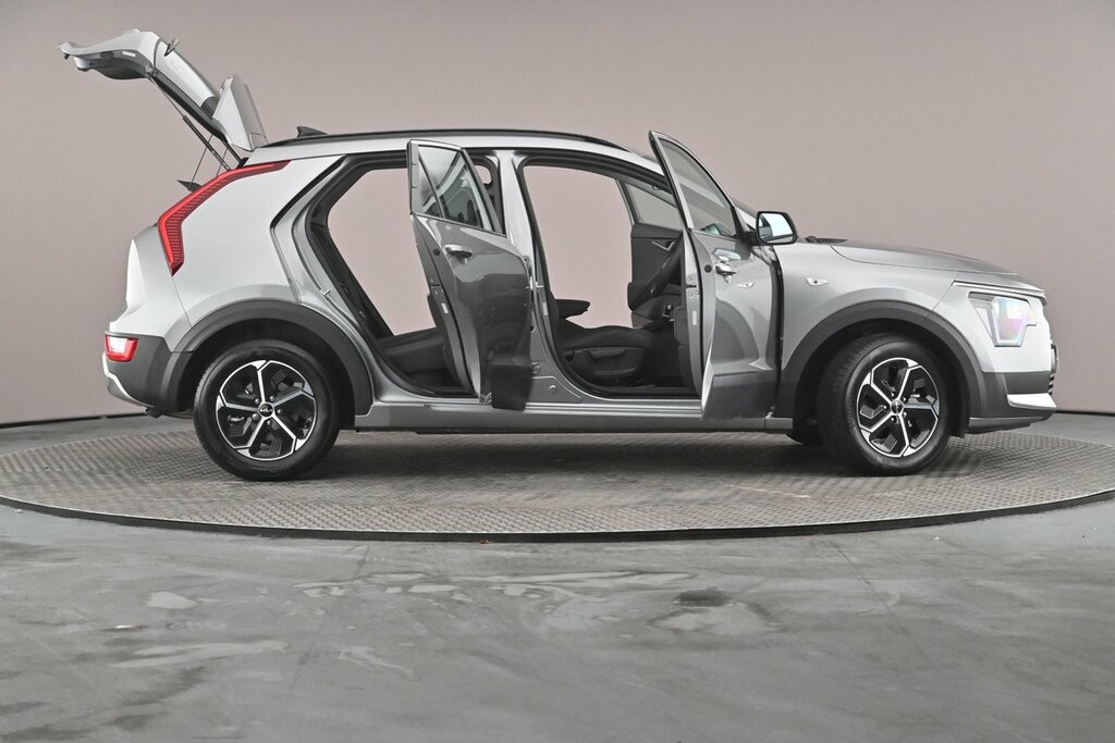 Kia Niro 4 Black #44