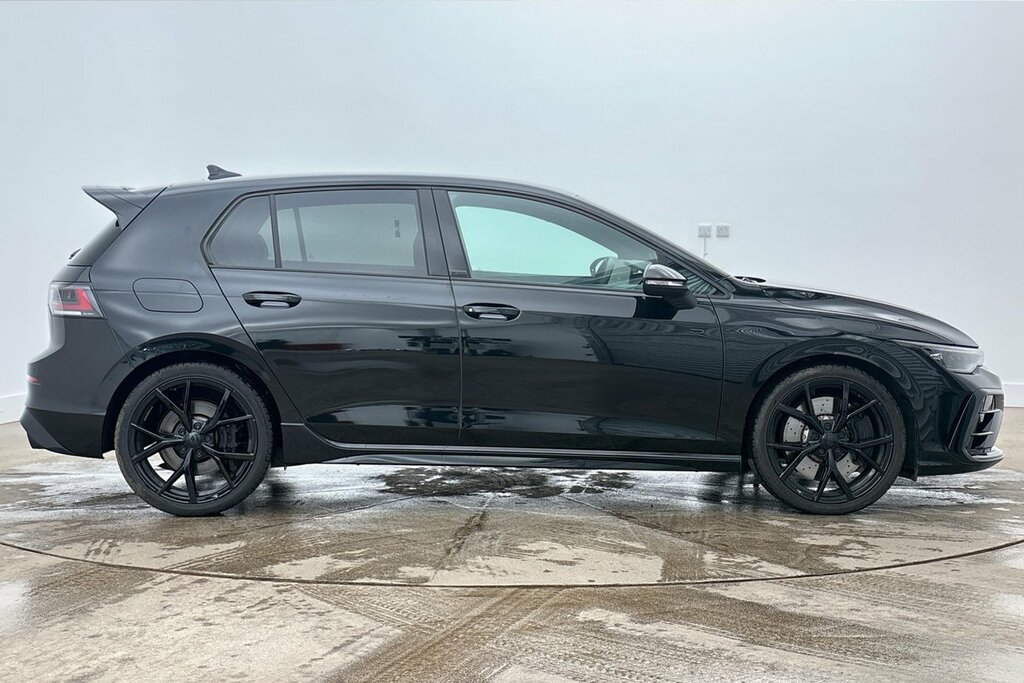 Volkswagen Golf Hatch R Black Edition 2.0 Tsi 4Motion 333 Ps 7-Spe Black #4