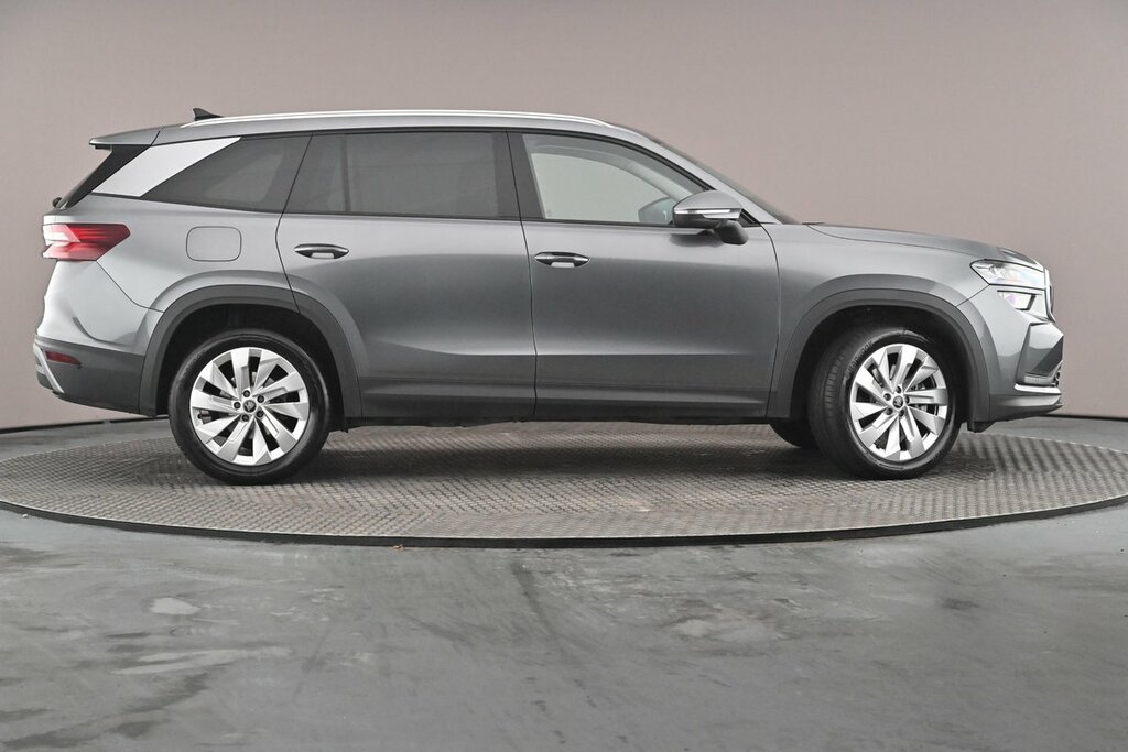 Skoda Kodiaq Se L 7 Seats 1.5 Tsi E-tec 150 Ps Dsg Grey #4