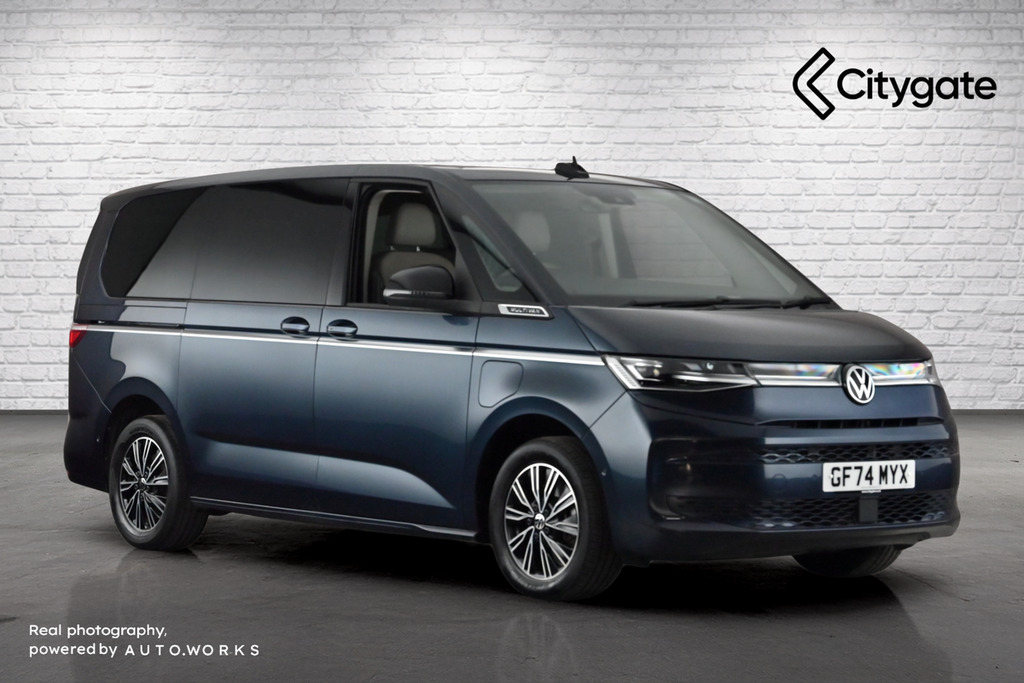 Volkswagen Multivan Style Long 218 Ps 1.4 Ehybrid 6-Speed Dsg Blue