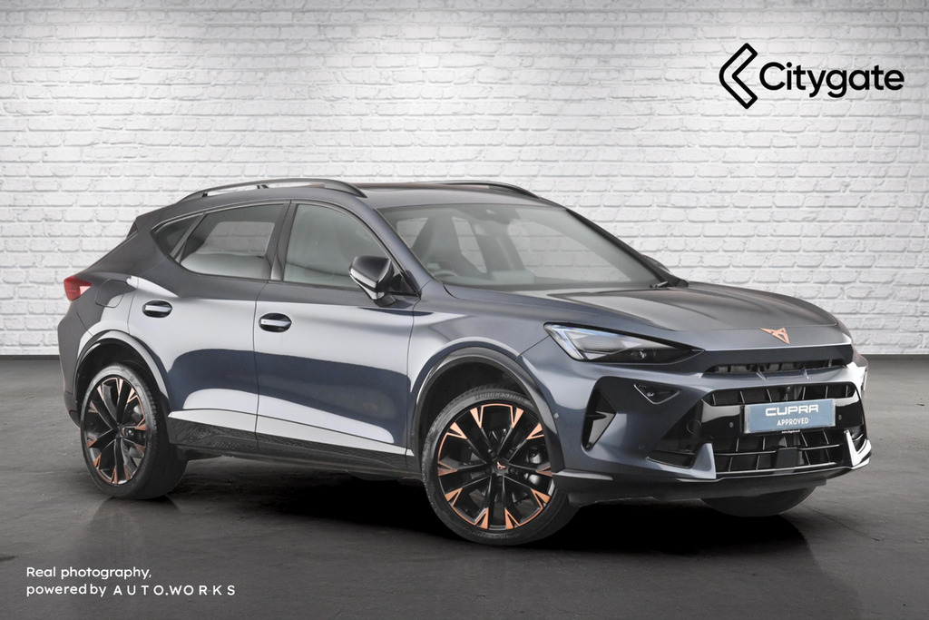 Cupra Formentor V3 1.5 Etsi 150 7-Speed Grey