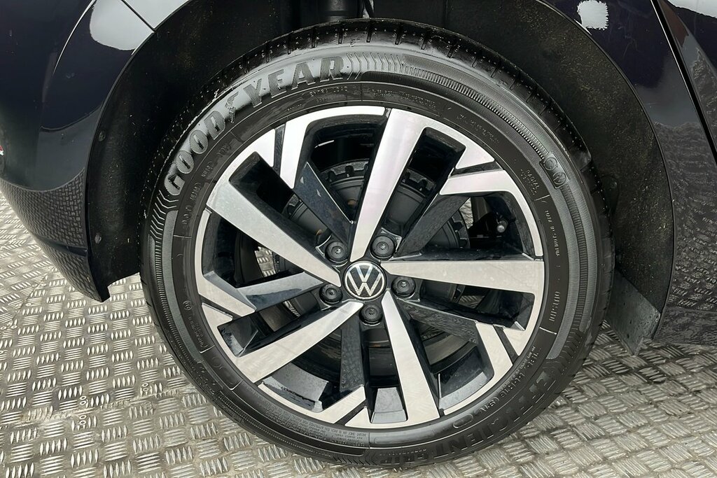 Volkswagen Polo Match 1.0 Tsi 95 Ps 7-Speed Dsg Black #5