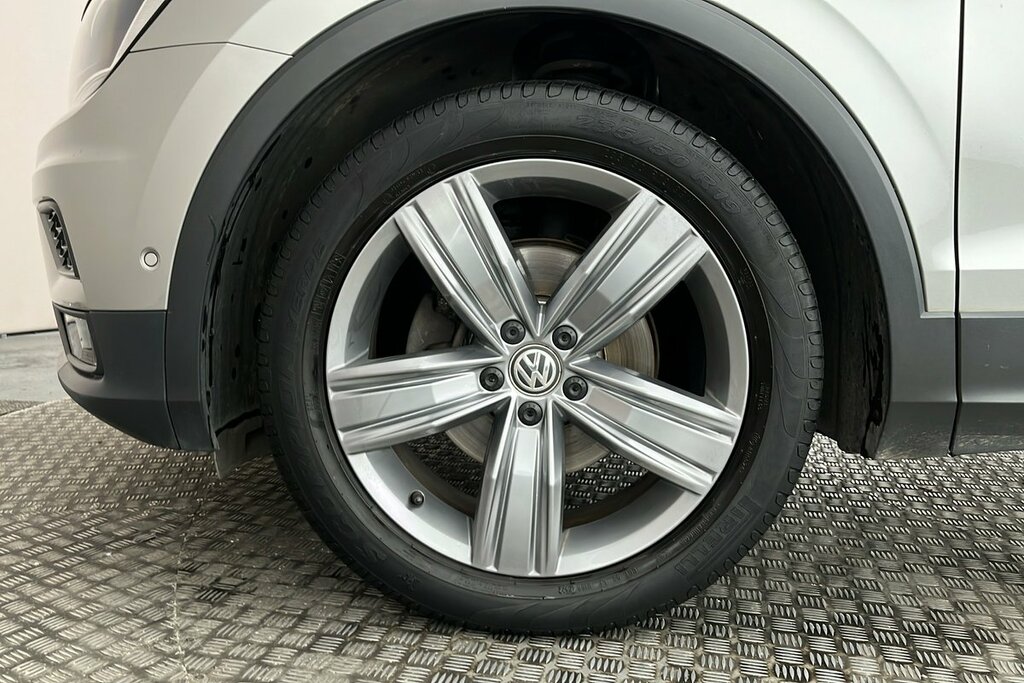 Volkswagen Tiguan Swb Match 1.5 Tsi Evo 130Ps 6-Speed Silver #5