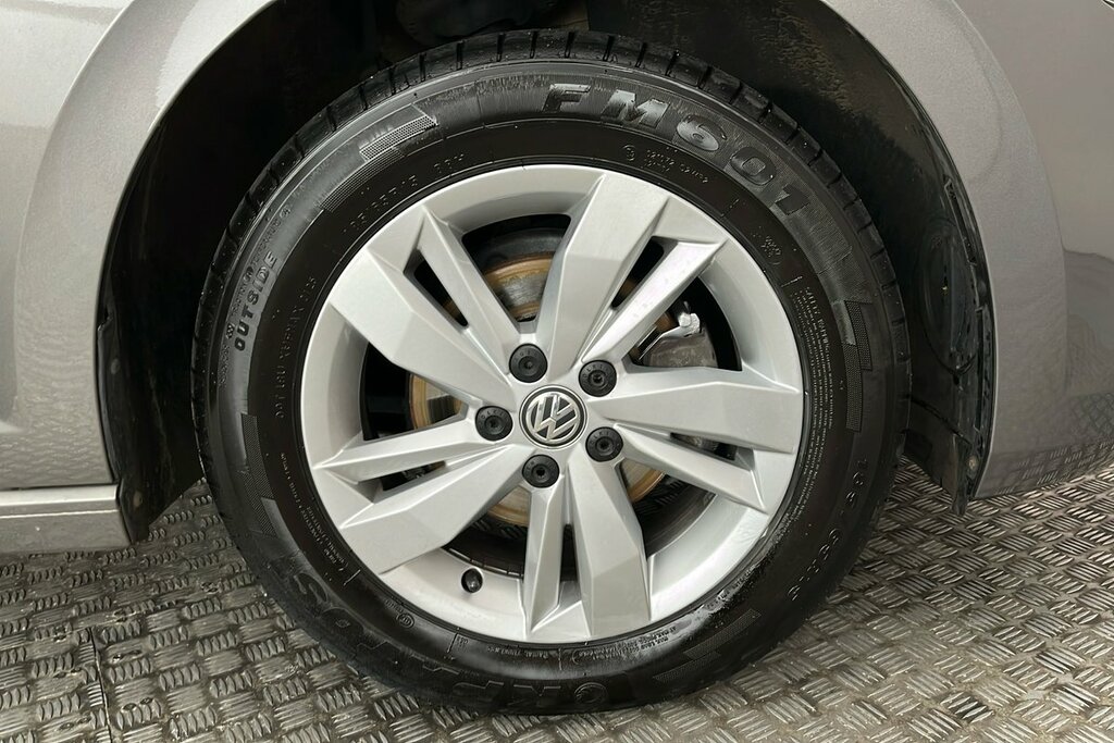 Volkswagen Polo Se 1.0 Tsi 95Ps 7-Speed Dsg Grey #5