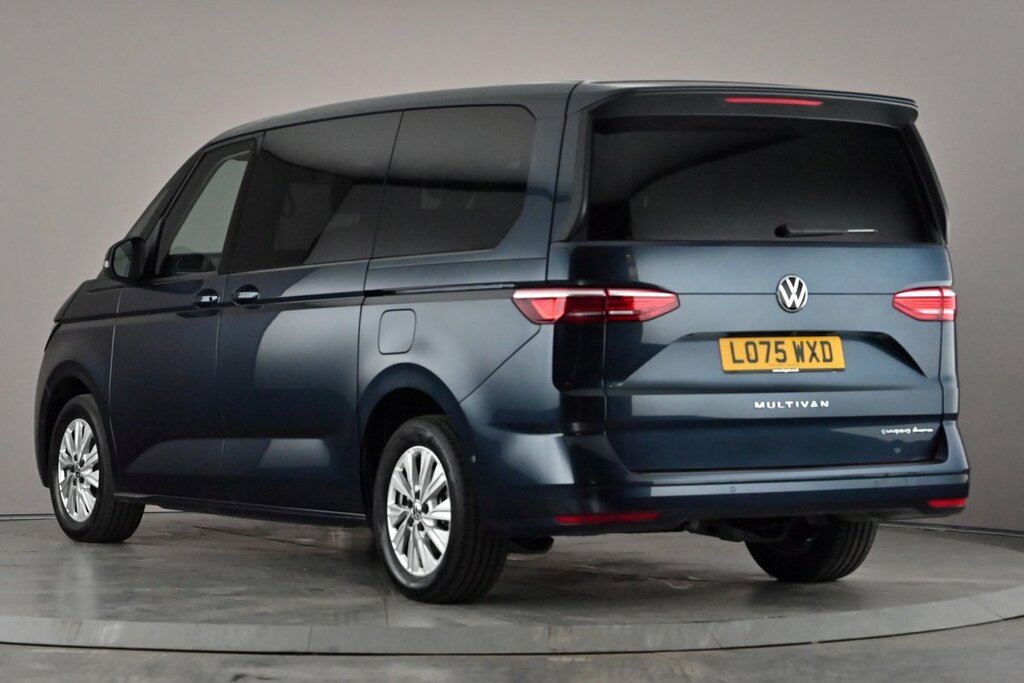 Volkswagen Multivan Life Long 245 Ps 1.5 Ehybrid 6-Speed Dsg 4Motion Blue #3
