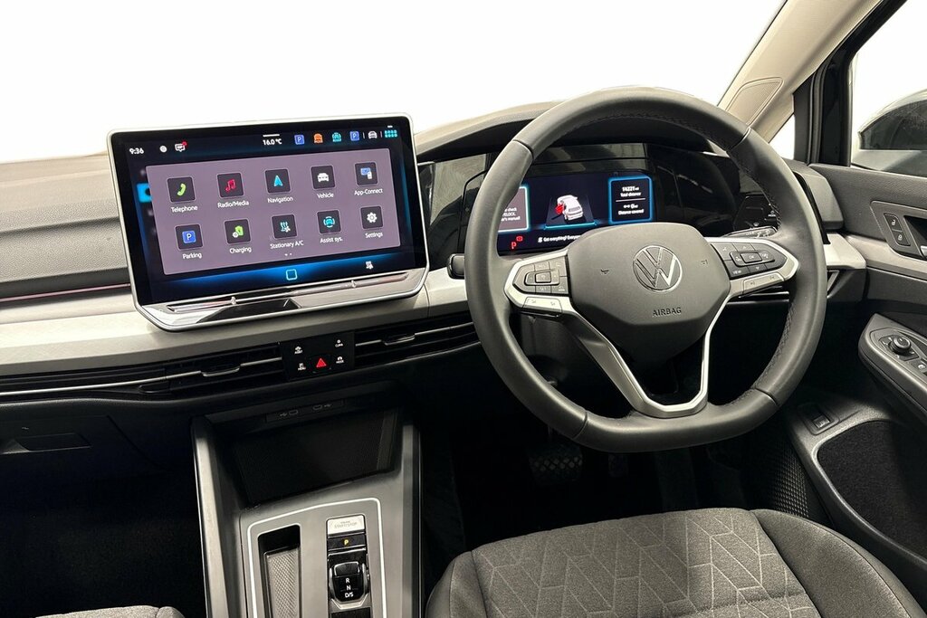 Volkswagen Golf Hatch Match 1.5 Tsi Ehybrid 204Ps 6-Speed Dsg 5 Do Black #2