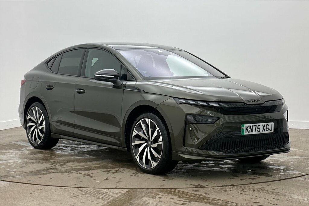 Skoda ENYAQ Sportline 85X 82 Kwh 286 Ps Single Speed 4X4 Green