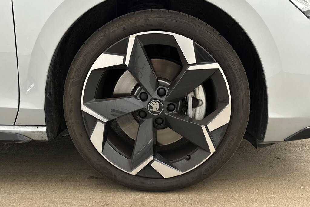Skoda Superb Sportline 2.0 Tsi 204 Ps Dsg Silver #5