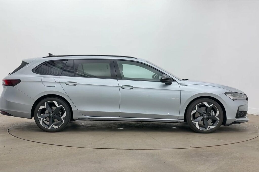 Skoda Superb Sportline 2.0 Tsi 204 Ps Dsg Silver #4
