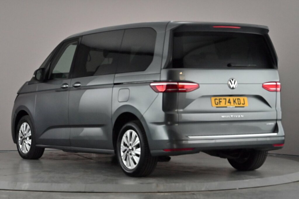 Volkswagen Multivan Life Standard 218 Ps 1.4 Ehybrid 6-Speed Dsg Grey #3