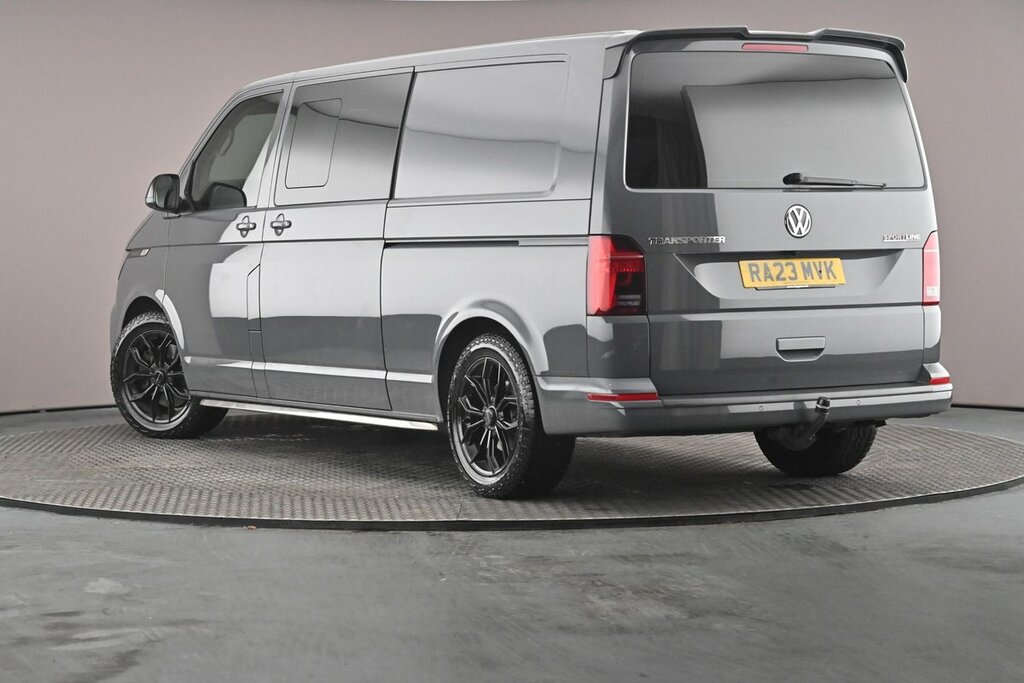 Volkswagen Transporter Sportline T32 Kombi Sportline Lwb 204 Ps 2.0 Tdi 7Sp Dsg Grey #3