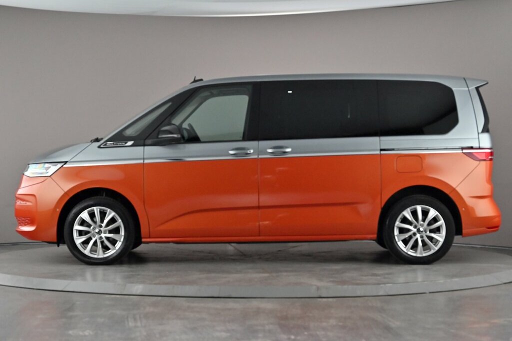 Volkswagen Multivan Style Standard 150 Ps 2.0 Tdi 7-Speed Dsg Silver #5