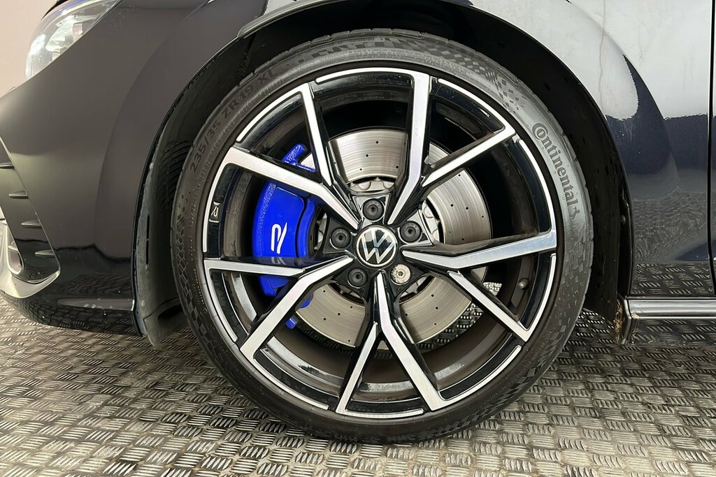 Volkswagen Golf 8 R 2.0 Tsi 4Motion 320Ps 7-Speed Dsg Black #5