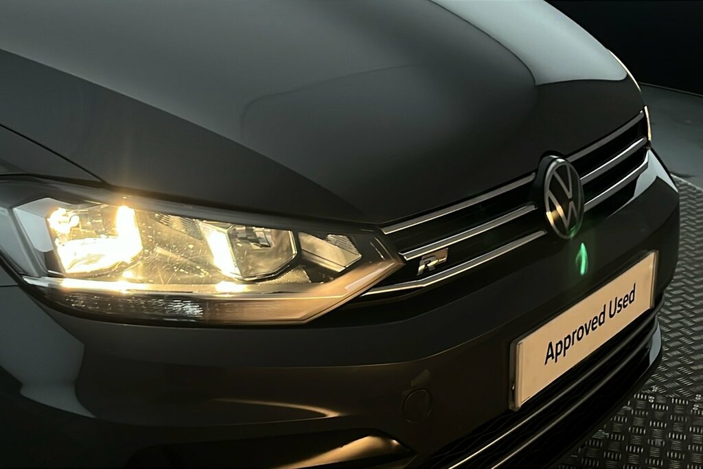 Volkswagen Touran R-line 1.5 Tsi 150 Ps 7-Speed Dsg Grey #3