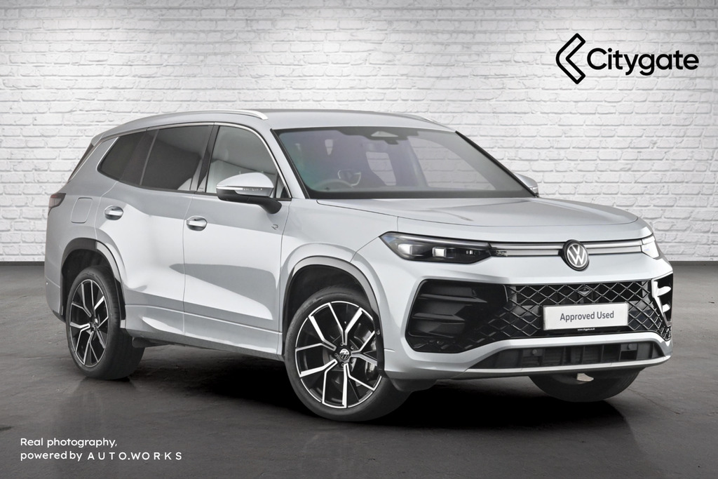 Volkswagen Tayron R-line 1.5 Etsi 150 Ps 7-Speed Dsg Silver