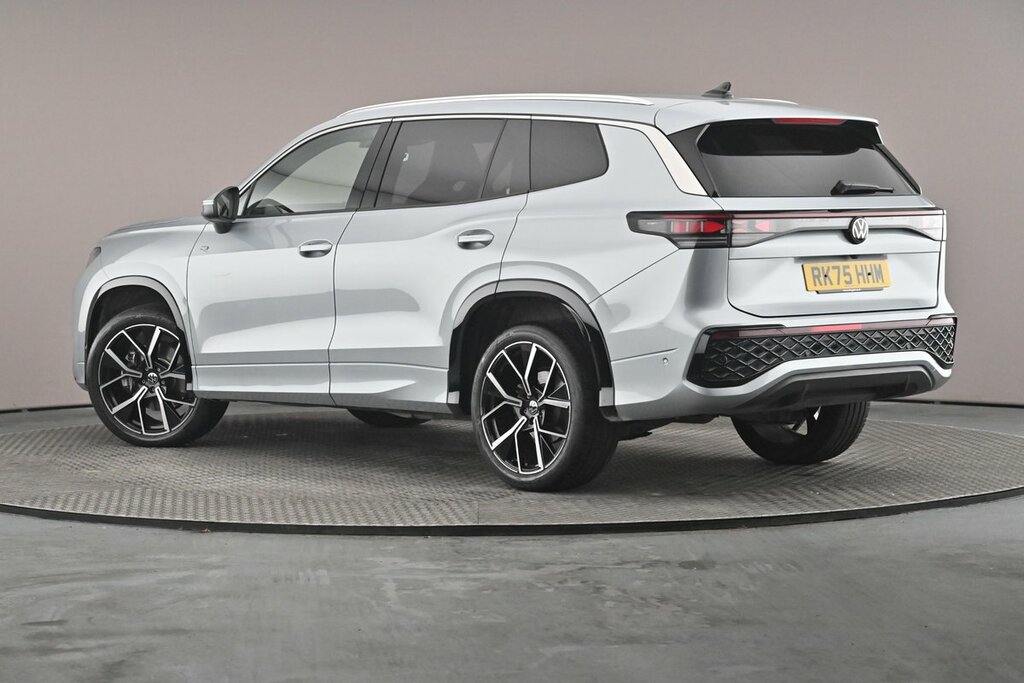 Volkswagen Tayron R-line 1.5 Etsi 150 Ps 7-Speed Dsg Silver #3
