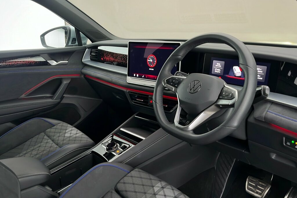 Volkswagen Tayron R-line 1.5 Etsi 150 Ps 7-Speed Dsg Silver #6