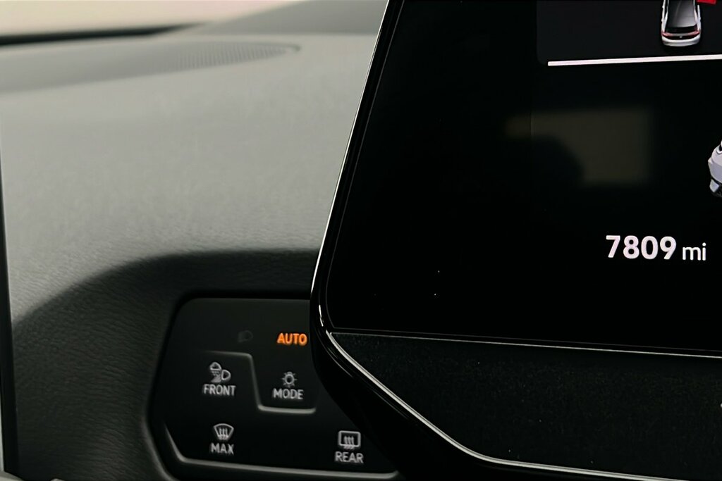 Volkswagen ID.3 Match Pure Black #33