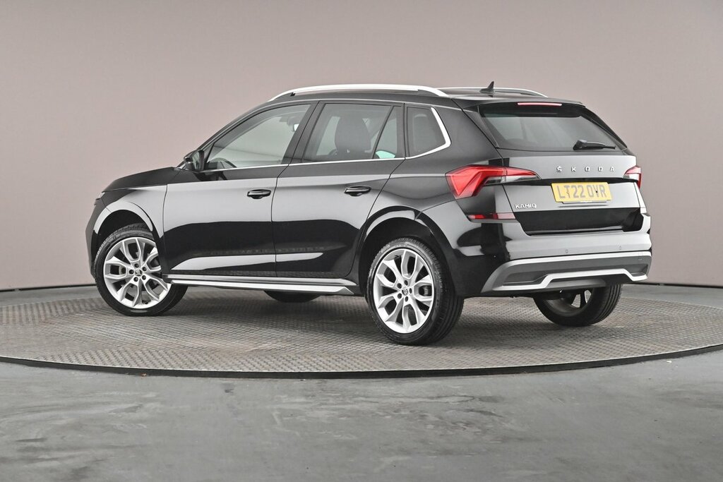 Skoda Kamiq Se L 1.0 Tsi 110 Ps Dsg Black #3