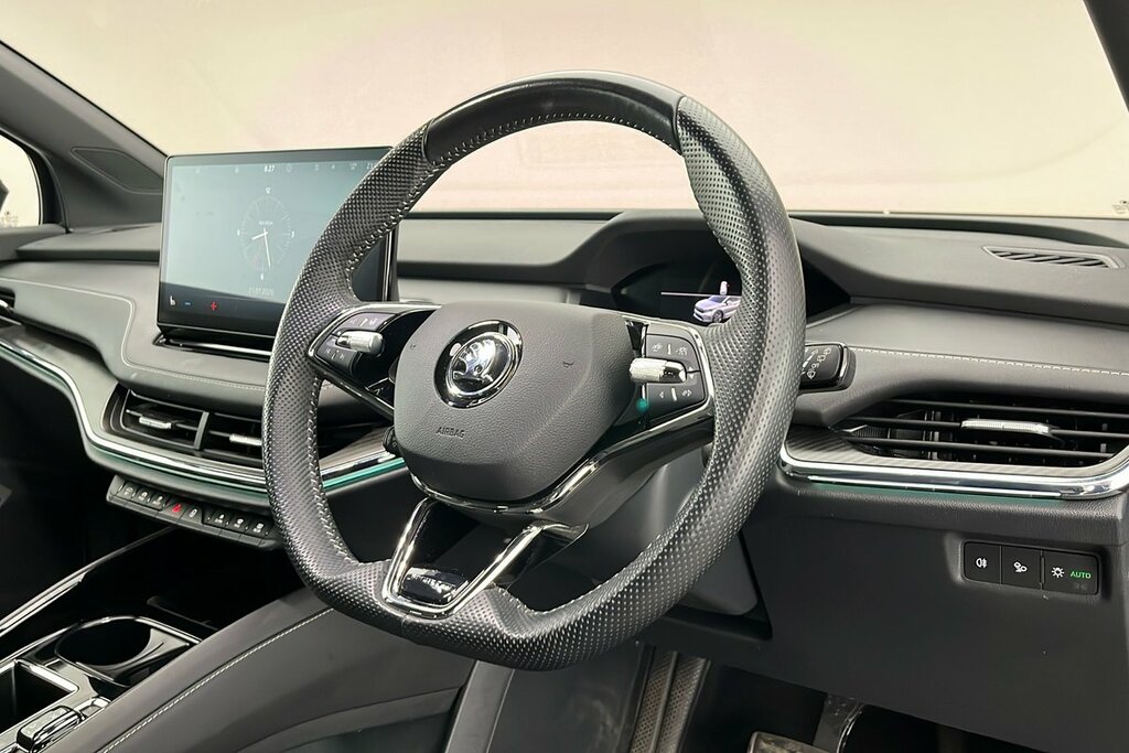 Skoda ENYAQ 80X Sportline 82 Kwh 265 Ps Single Speed 4X4 Black #6