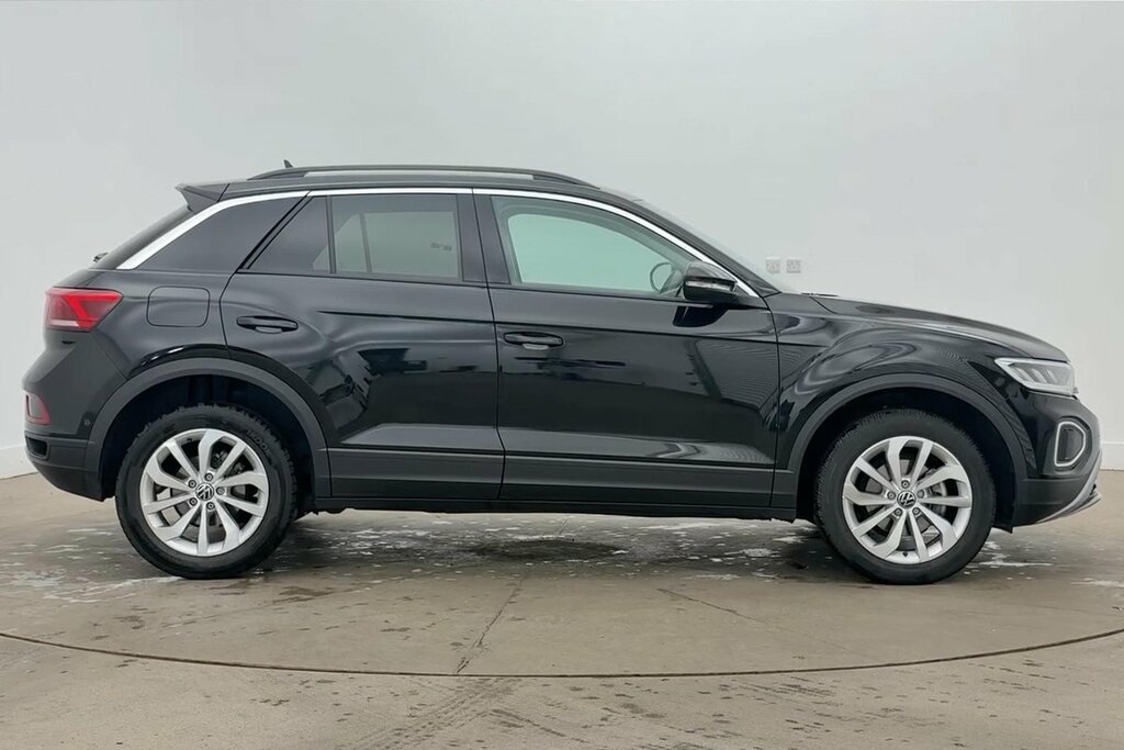 Volkswagen T-Roc Match 1.5 Tsi 150Ps 7-Speed Dsg Black #4