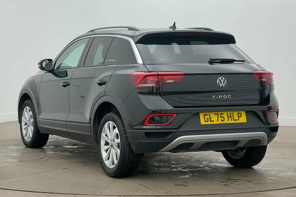 Volkswagen T-Roc Match 1.5 Tsi 150Ps 7-Speed Dsg Black #3