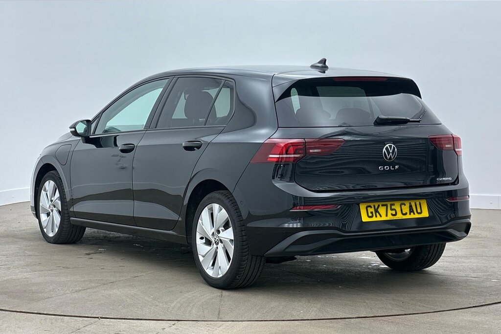 Volkswagen Golf Hatch Match 1.5 Tsi Ehybrid 204Ps 6-Speed Dsg 5 Do GK75CAU Black #3