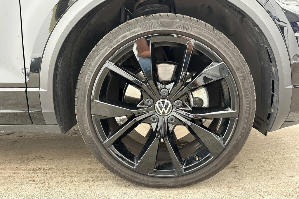 Volkswagen T-Roc Black Edition Plus 1.5 Tsi 150Ps 7-Speed Dsg Black #5