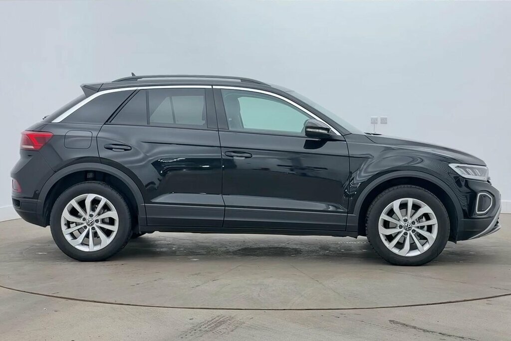Volkswagen T-Roc Match 1.5 Tsi 150Ps 6-Speed Black #4
