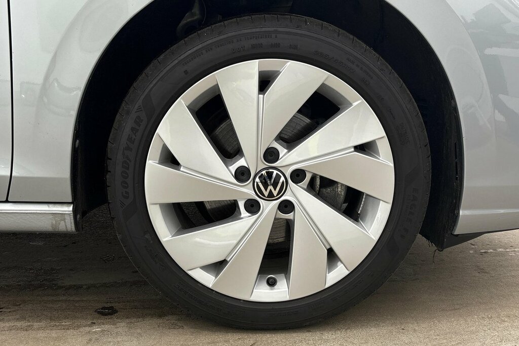 Volkswagen Golf Hatch Style 1.5 Etsi 150Ps 7-Speed Dsg Silver #5