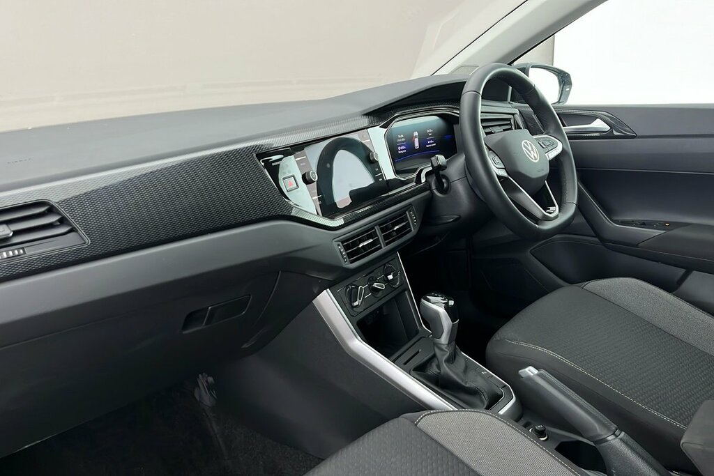 Volkswagen Polo Match 1.0 Tsi 95 Ps 7-Speed Dsg Black #2