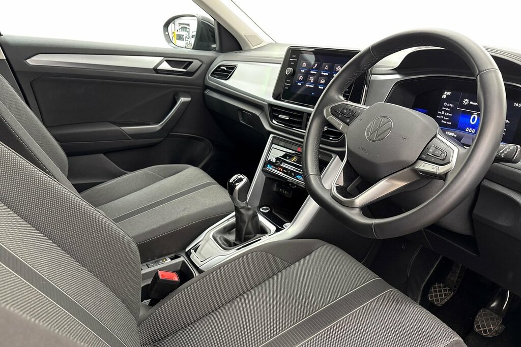 Volkswagen T-Roc Match 1.5 Tsi 150Ps 6-Speed Black #6
