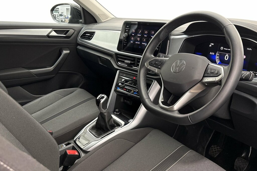 Volkswagen T-Roc Match 1.5 Tsi 150Ps 6-Speed Black #6
