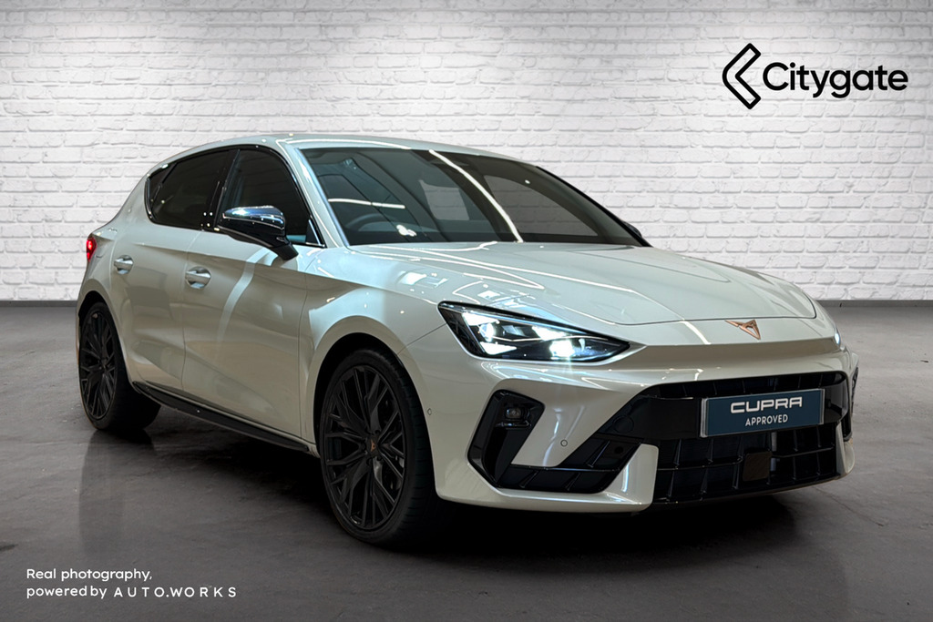 Cupra Leon Hatch Shadow Edition 1.5 Etsi 150 7-Speed Grey