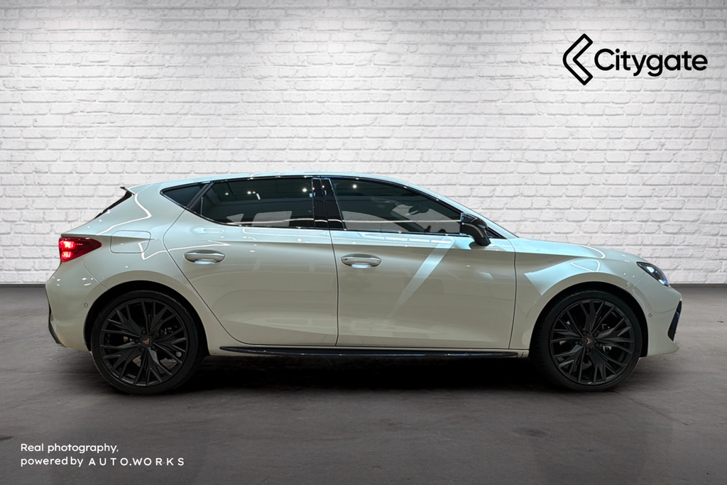 Cupra Leon Hatch Shadow Edition 1.5 Etsi 150 7-Speed Grey #4