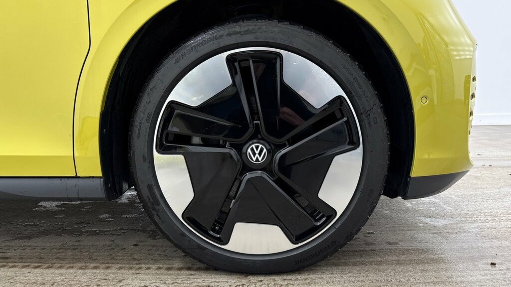 Volkswagen ID.Buzz 1St Edition Swb 204 Ps 77 Kwh Pro 1 Speed Yellow #5