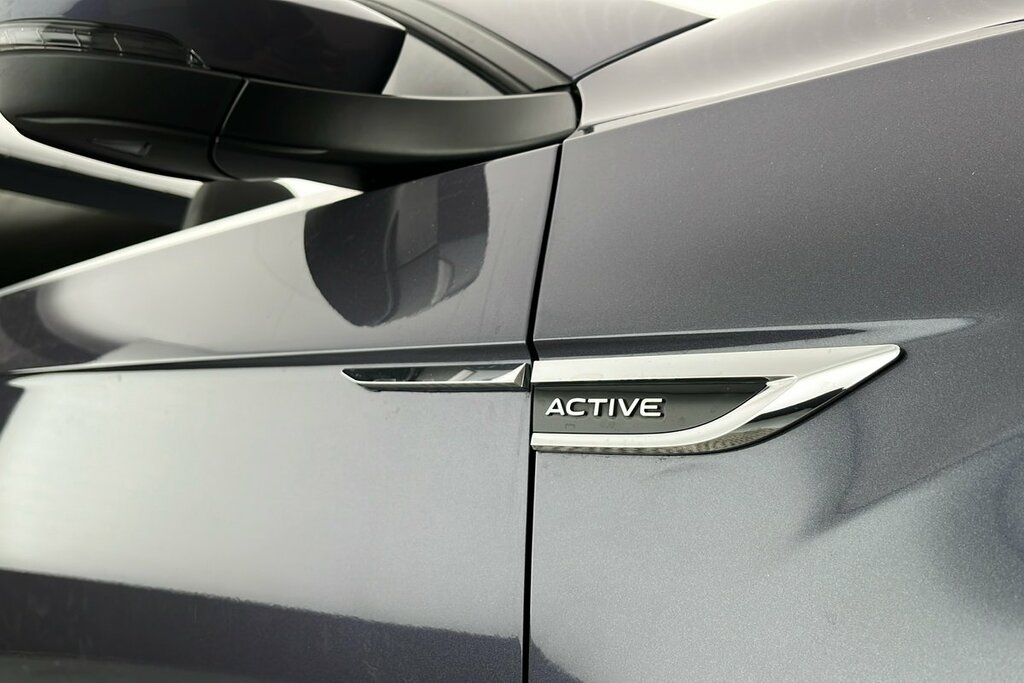 Volkswagen T-Roc Active 1.5 Tsi 150Ps Evo 7-Speed Dsg Grey #2