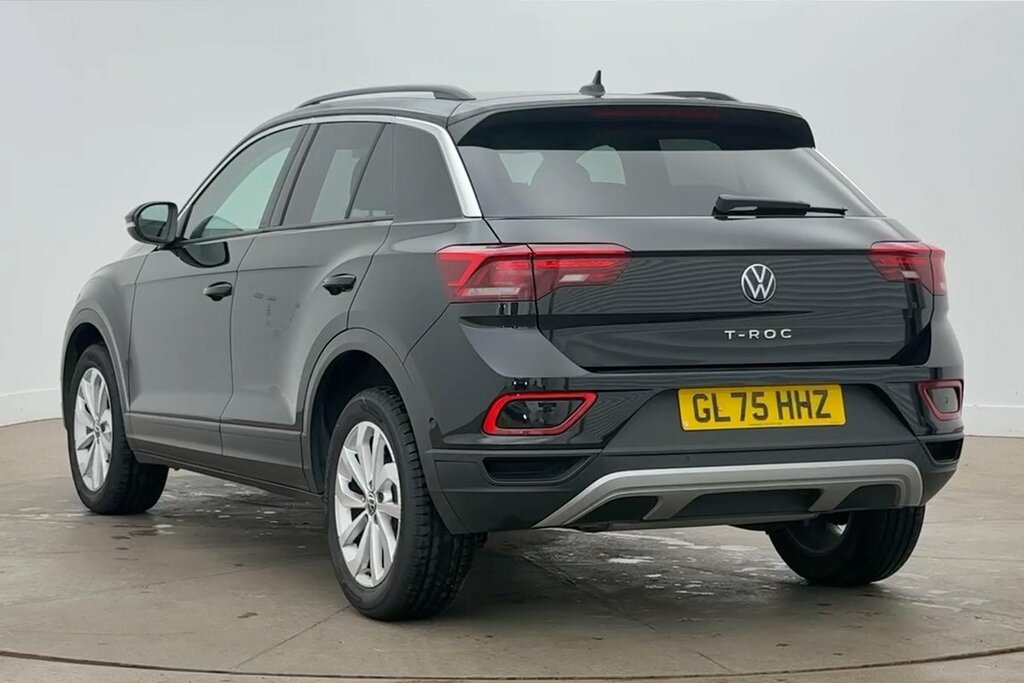 Volkswagen T-Roc Match 1.5 Tsi 150Ps 6-Speed Black #3