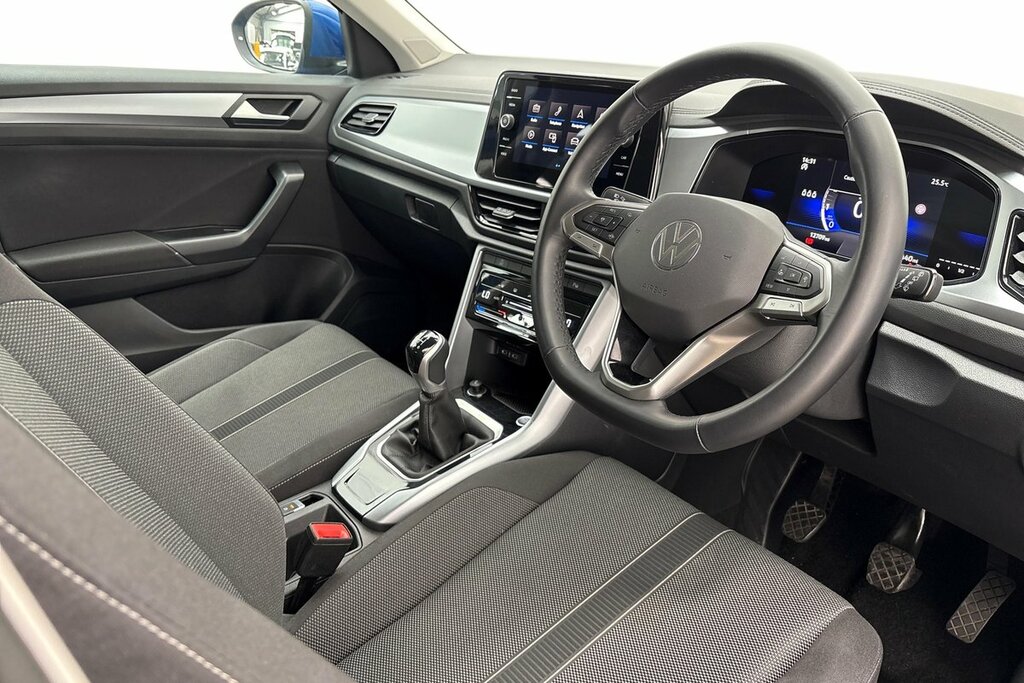 Volkswagen T-Roc Match 1.5 Tsi 150Ps 6-Speed Blue #6